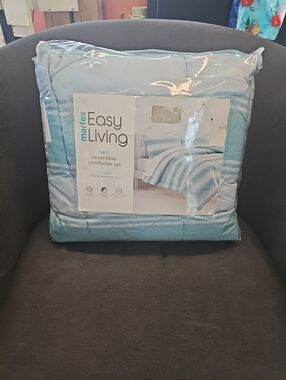 NIP Martex Easy Living Twin Reversible Comforter & Sham Set Sydney Stripe Teal